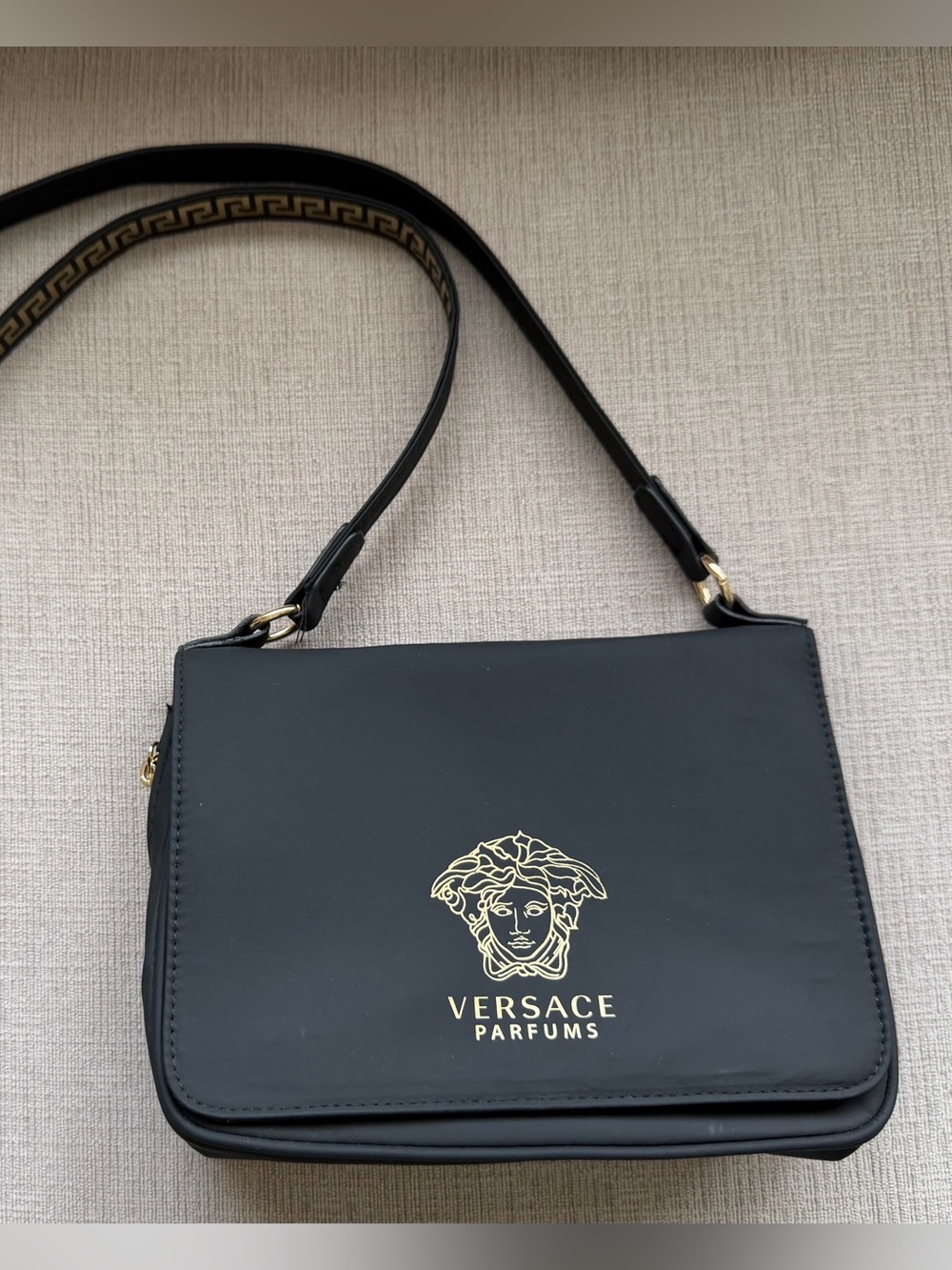 NEW VERSACE Parfums Bag